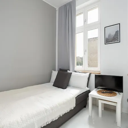 Cosy Studios Gasiorowskich By The Wilson Park By Noclegi Renters Poznan Exterior photo