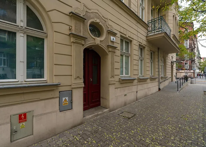 Cosy Studios Gasiorowskich By The Wilson Park By Noclegi Renters