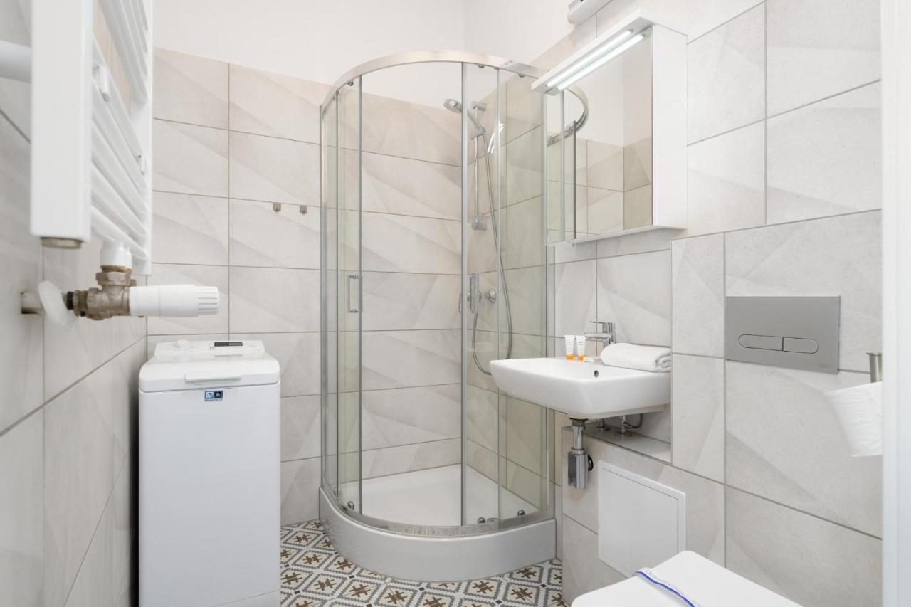 Cosy Gasiorowskich By The Wilson Park By Renters * Poznan