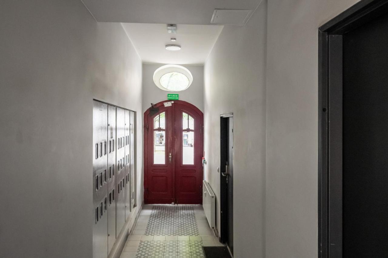 Apartment Cosy Gasiorowskich By The Wilson Park By Renters